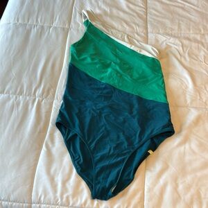 SUMMERSALT SIDESTROKE Size 10